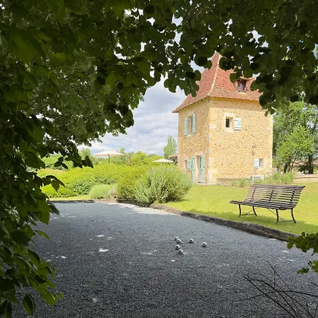 Ontdek Een Exclusief En Romantisch Adults-Only Toevluchtsoord Voor Twee Volwassenen In De Franse Dordogne Geniet Van Ultieme Privacy En Ontspan In Alle Rust Bij Je Eigen Verwarmde Privezwembad 두빌
